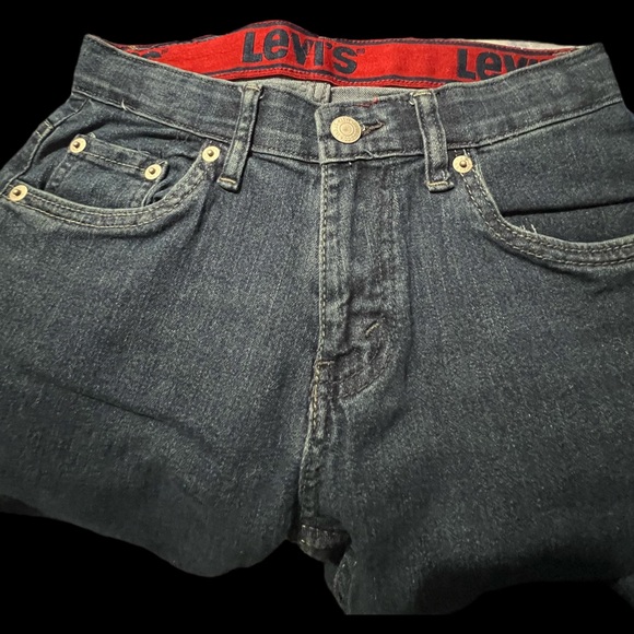 Levis - Picture 3 of 4